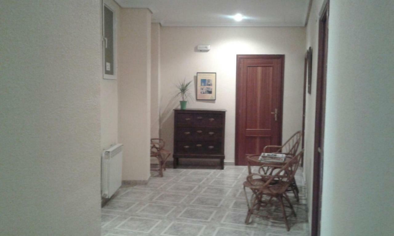 Ocaña Hostal Avila מראה חיצוני תמונה
