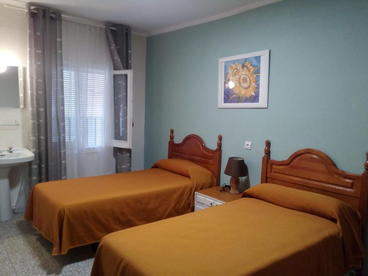 Ocaña Hostal Avila מראה חיצוני תמונה